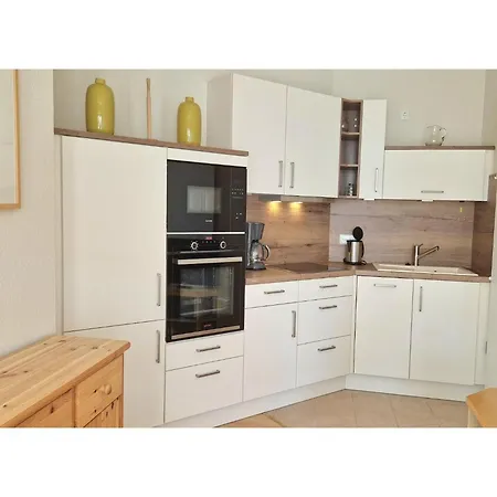 Hochwertige Im Ostseebad * Sellin (Rugen)